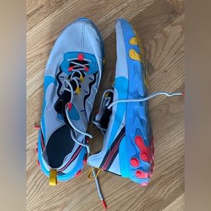 React Nike Element Mens 12